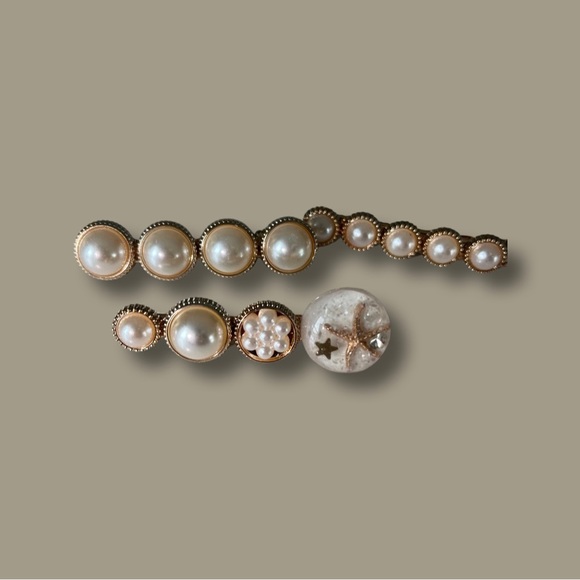 Girl’s Bunny 🐰 TalesUs Pearl and rhinestone Hair clips - Picture 7 of 11